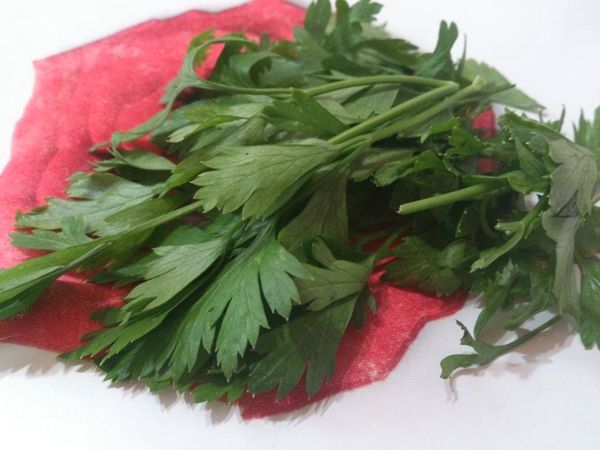 Asiatique-au-poulet-et-crevette-en-corolle-2417.jpg