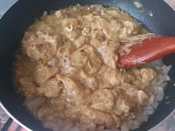 Poulet-Tikka-Massal-a-l-indienne-2006.jpg