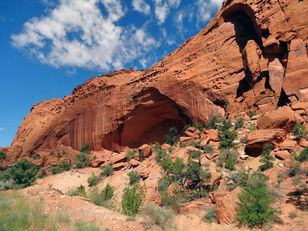 Burr Trail Road caverne