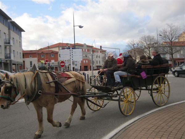 2012-06 0157-portes-les-valence-cheval