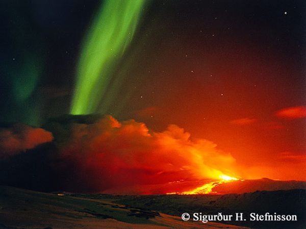 volcanoaurora2_shs_big---1991-Hekla.jpg