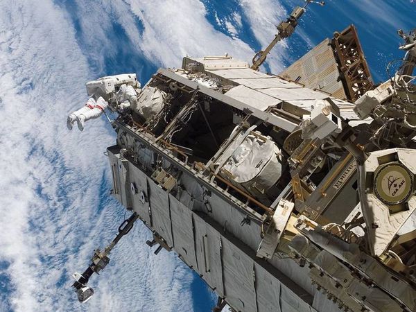 NASA1 017