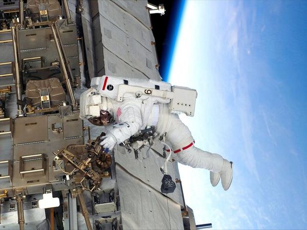 NASA1 023