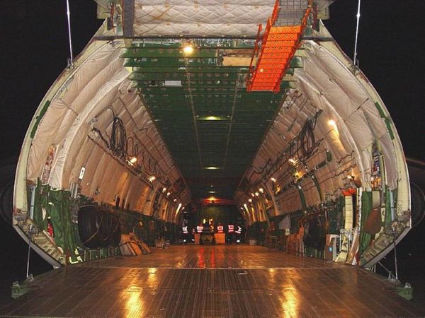 ANTONOV 033