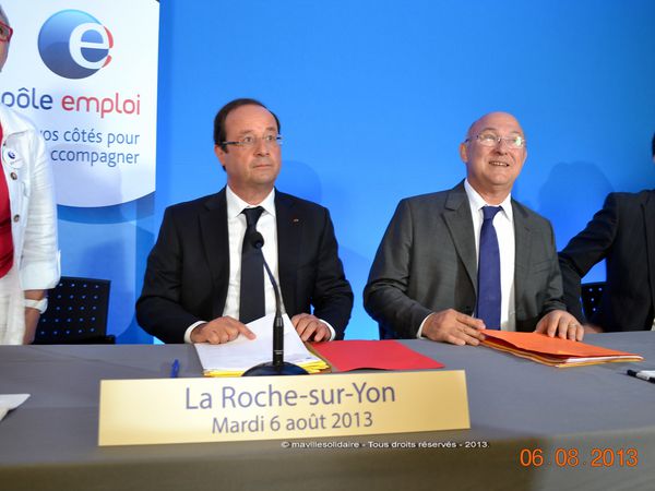 Francois-Hollande-la-Roche-sur-Yon-1--4-.jpg