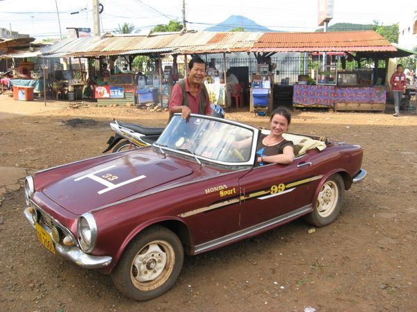 Laos VangVieng Honda