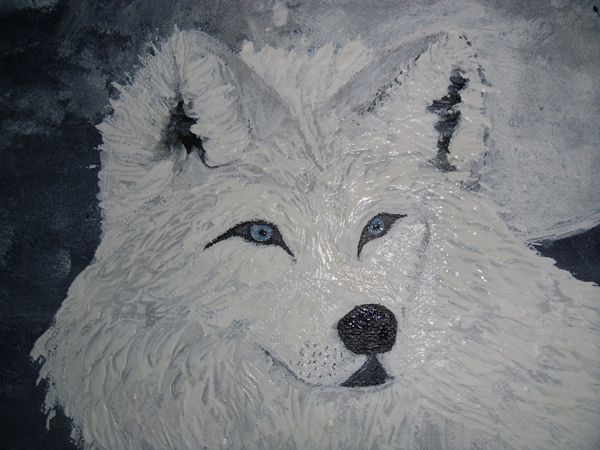 White-Wolf-detail-2.JPG