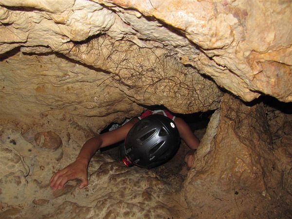 2011 05 04 grottes Sainte-Victoire 006 (Large)