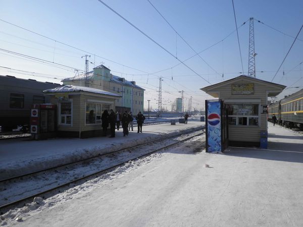 Transsiberien chopes dans les gares en Russie