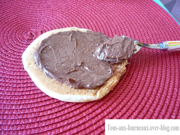 pancakes-nutella.jpg