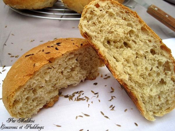 petits pain au cumin
