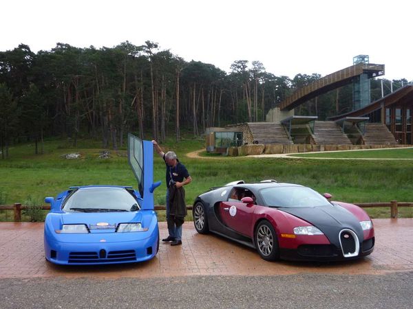 Bugatti Meeting 5696 27