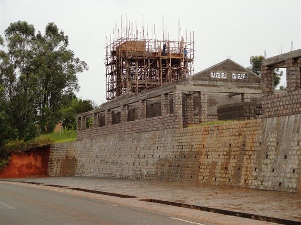 32. Revenons au château d'eau qui continue d'avancer