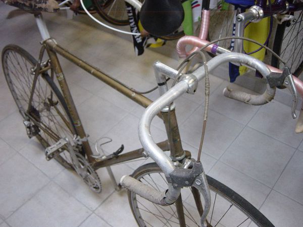 R vélo av resto