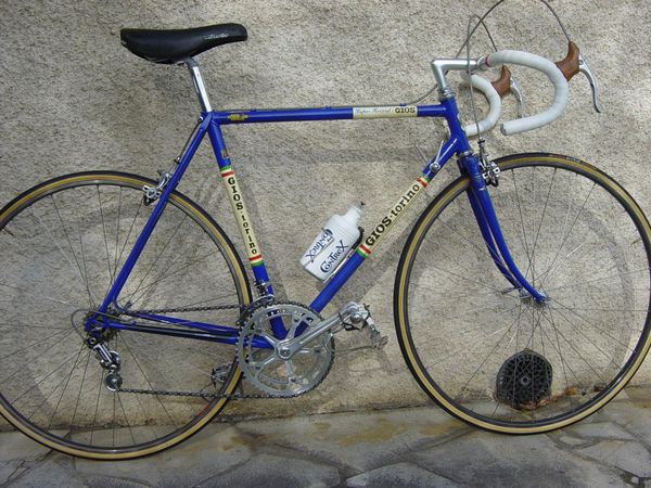 R vélo GIOS 81 mur