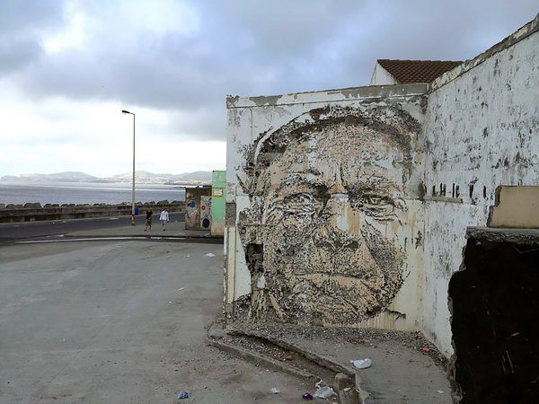 streetartnews_vhils_Azores.jpg