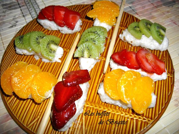 quenelles-ou-suschi-au-fruits-1.jpg