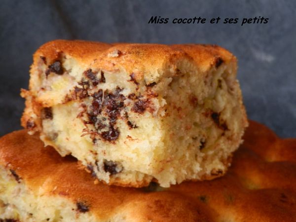gateaux-bananes-et-pepites-de-chocolat--2-.JPG