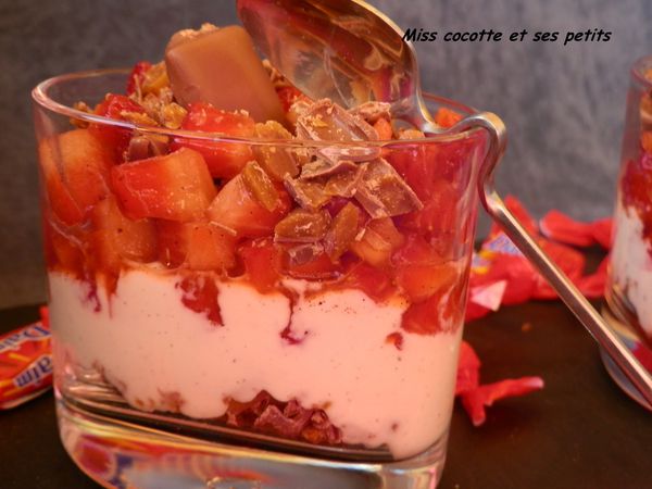 verrines-de-fraises-vanillee-aux-daims--7-.JPG