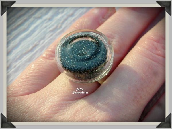 bague-verre-globe-microbilles-no-ires-fimo.jpg