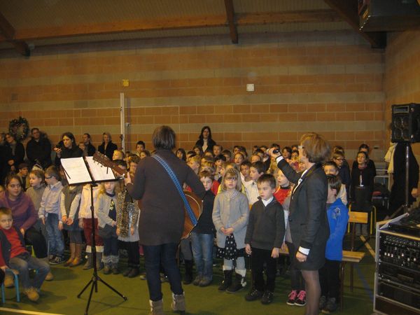 Celebration-Noel-des-petits-20-dec-2012 8213