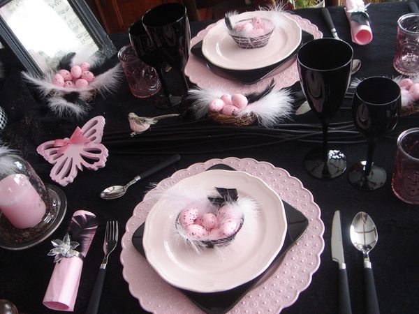 table-Paques-rose-et-noir--6-.jpg