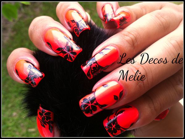 nail-art-orange-fluo-et-branchages1.jpg