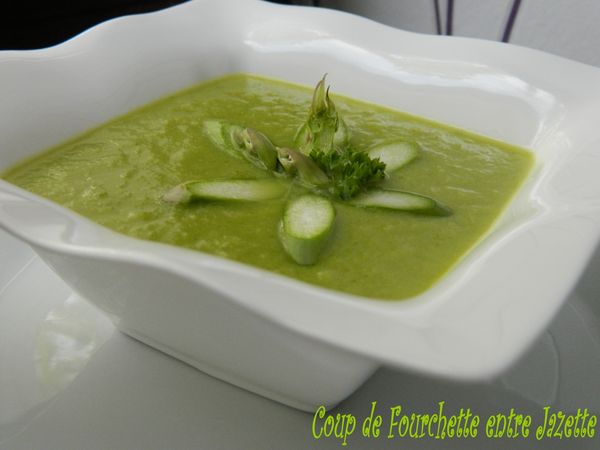 velouté d'asperges vertes1