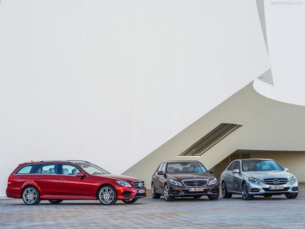Mercedes-Benz-E-Class_2014_800x600_wallpaper_21.jpg
