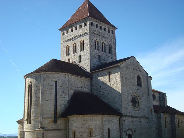 Eglise_Saint-Andre_Sauveterre-de-Bearn.JPG