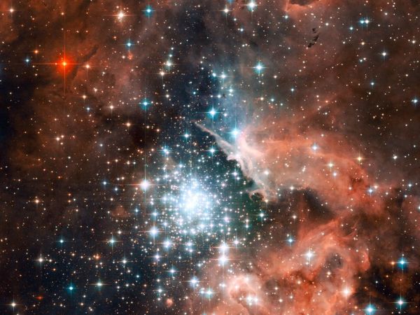 cosmos-151-20VIE-20COSMOS-2017ANNEESLUMIERES-20HUBBLES.jpg