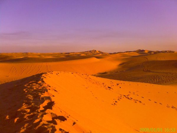 Coucher-de-soleil-saharien.jpg
