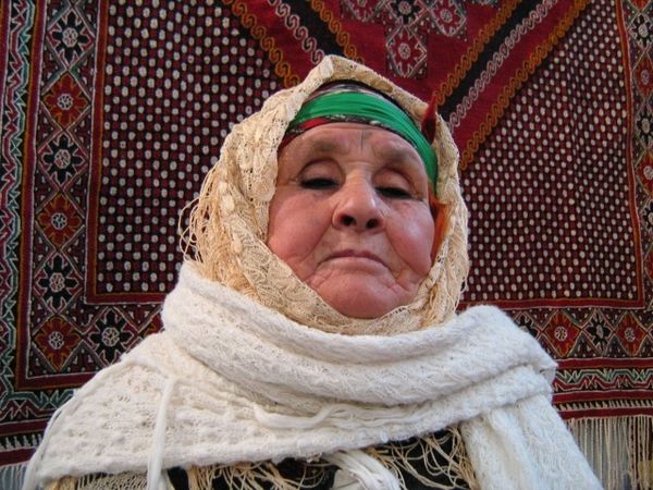 L-orgueil-de-la-femme-berbere.-Elle-a-de-quoi-.c-est-l-an.jpg