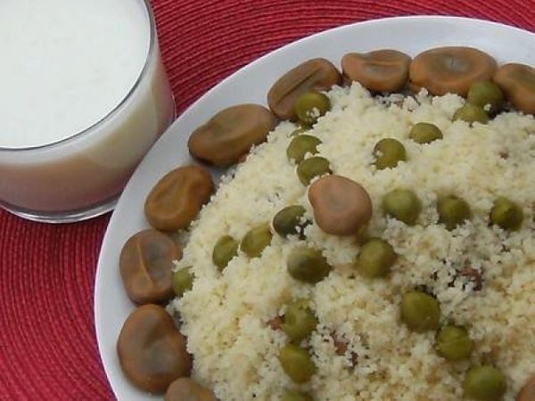 Le-couscous-kabyle-aux-feves-et-les-olives.jpg