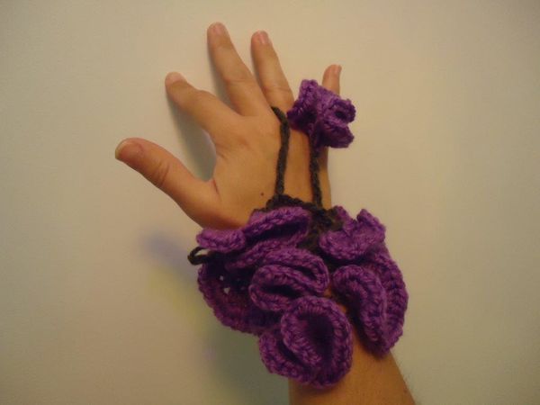 b17bracelet