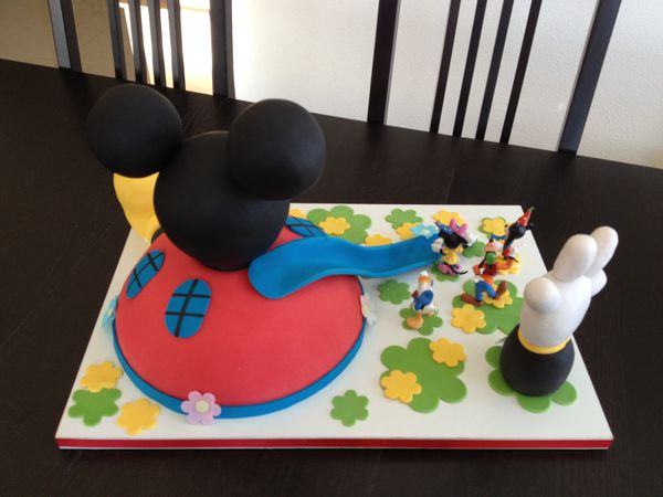 Gâteau La Maison de Mickey - DouceSoeurs