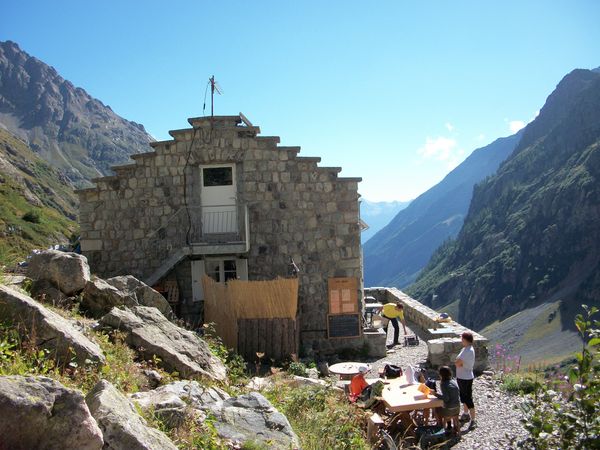 100 1258 refuge des bans