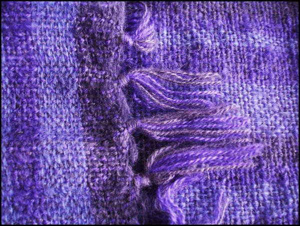 Hand-woven-wool-shawl-stole-mauve-2