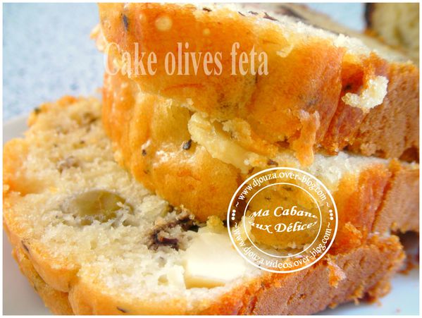 Cake salé olives feta basilic