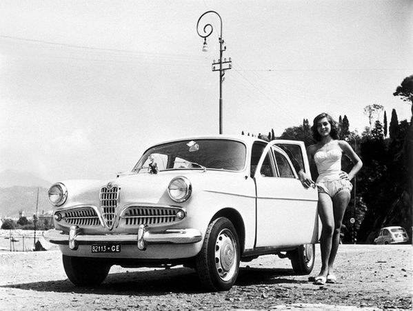 14-Alfa Giulietta Berlina 1955