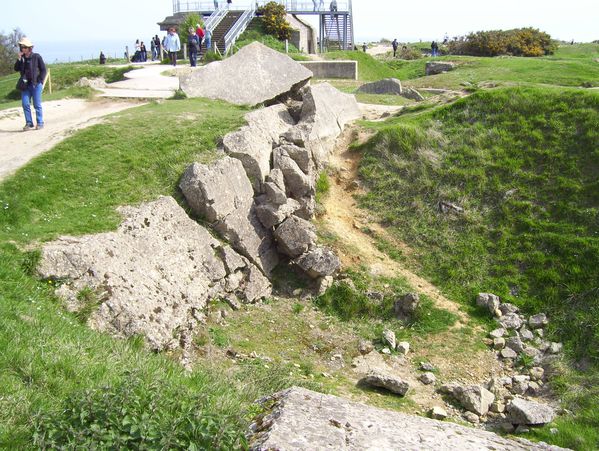 pointe-du-hoc-045.jpg