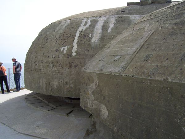 pointe-du-hoc-053.jpg