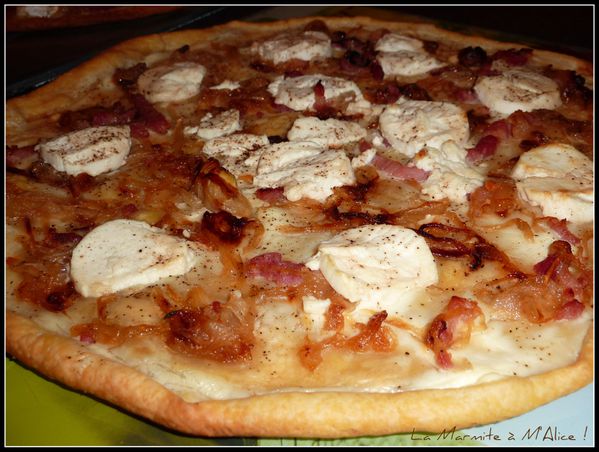 tarte-fine-flammenkueche-chevre.jpg