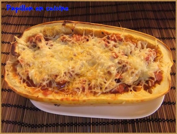 Recette Courge Spaghetti Farcie Et Gratinee A La Chair A Saucisse