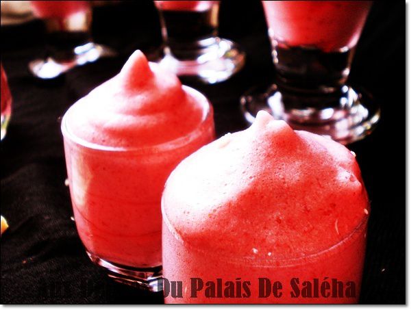 recette-mousse-au-fraise-facileP1080029.JPG