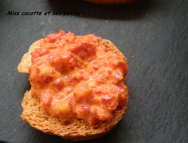 tartinade-de-poivron-au-chevre--5-.JPG