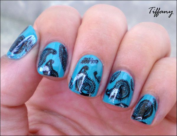 Bandana Nail Art