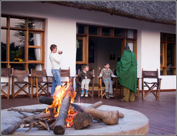 185 Famille au Ngorongoro farm house