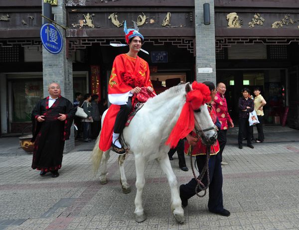 Chine - mariage chinois défilé 1