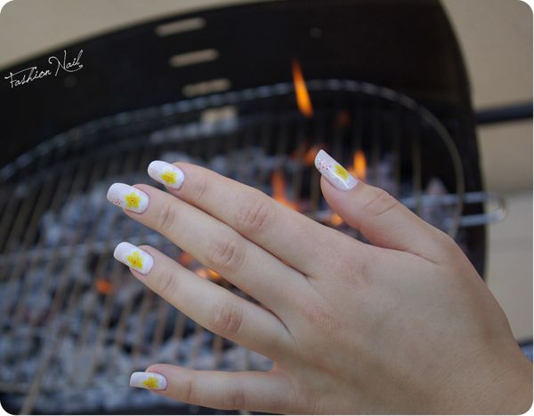 NailArt-Jaune-11